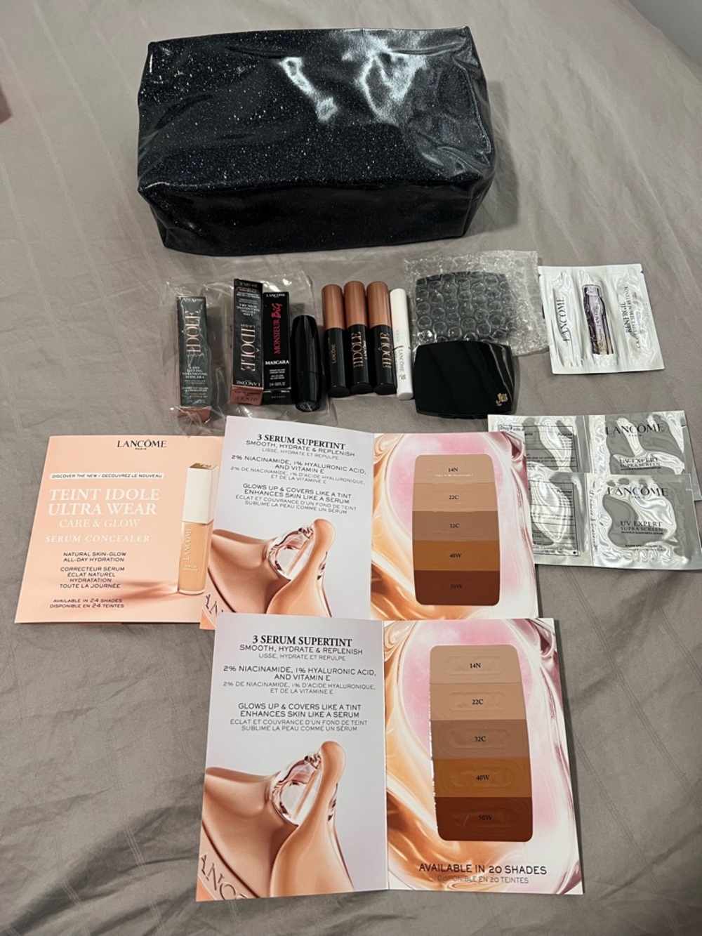 Lancôme Foundation & Sample Kit with Black Glitter Pouch